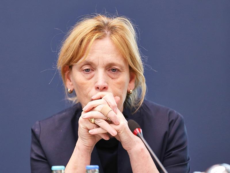 Prien warnt nach Merz-Kritik vor Verrohung der Debatte Prien warnt nach Merz-Kritik vor Verrohung der Debatte