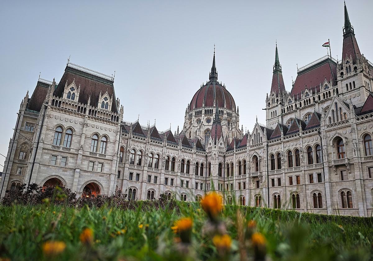 Ungarns Parlament (Archiv)